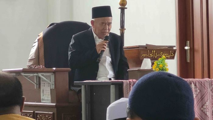 Pembagian Rapot Amanatul Ummah, Pacet Jadi Lautan Manusia, Jalan Macet Berjam-jam